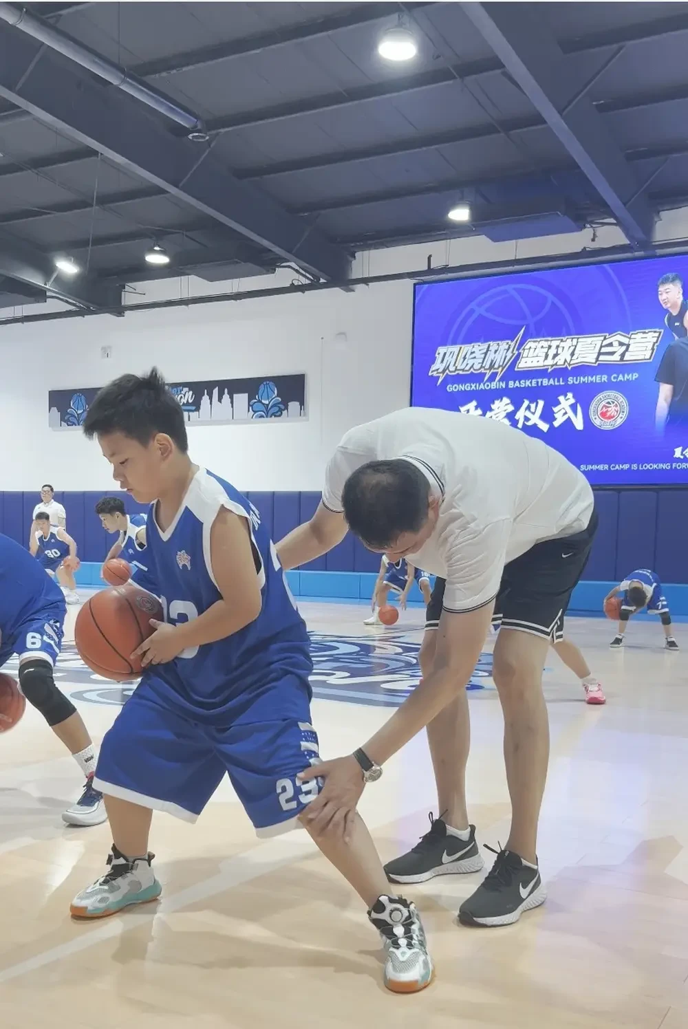 篮球夏令营对青少年身心发展的帮助有哪些?